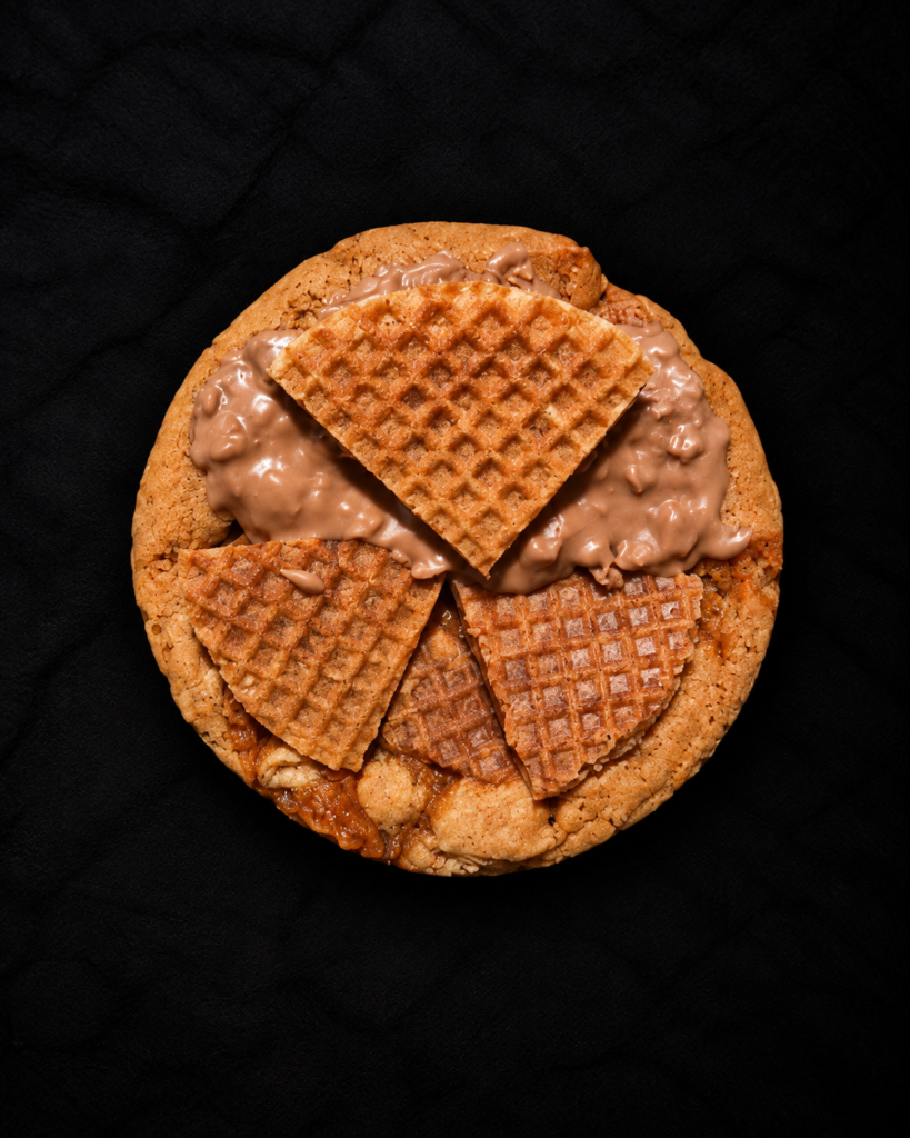 Stroopwafel and blonde chocolate sourdough cookie – The Golden Rule
